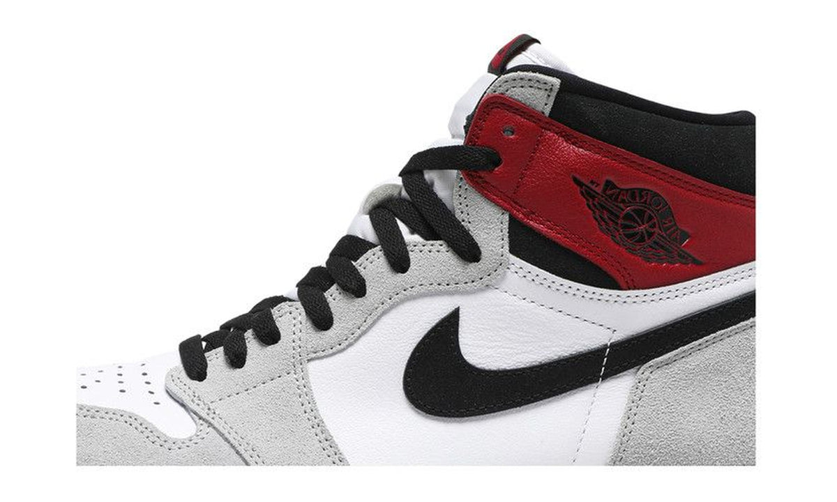 Air Jordan 1 Retro High OG Smoke Grey