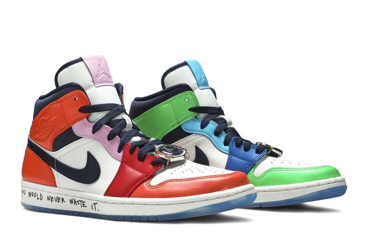 Air Jordan 1 Mid Fearless Melody Ehsani – limitierter Sneaker bei Shade Studios