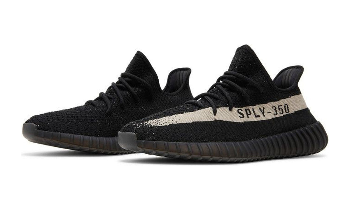 adidas Yeezy Boost 350 V2 Oreo