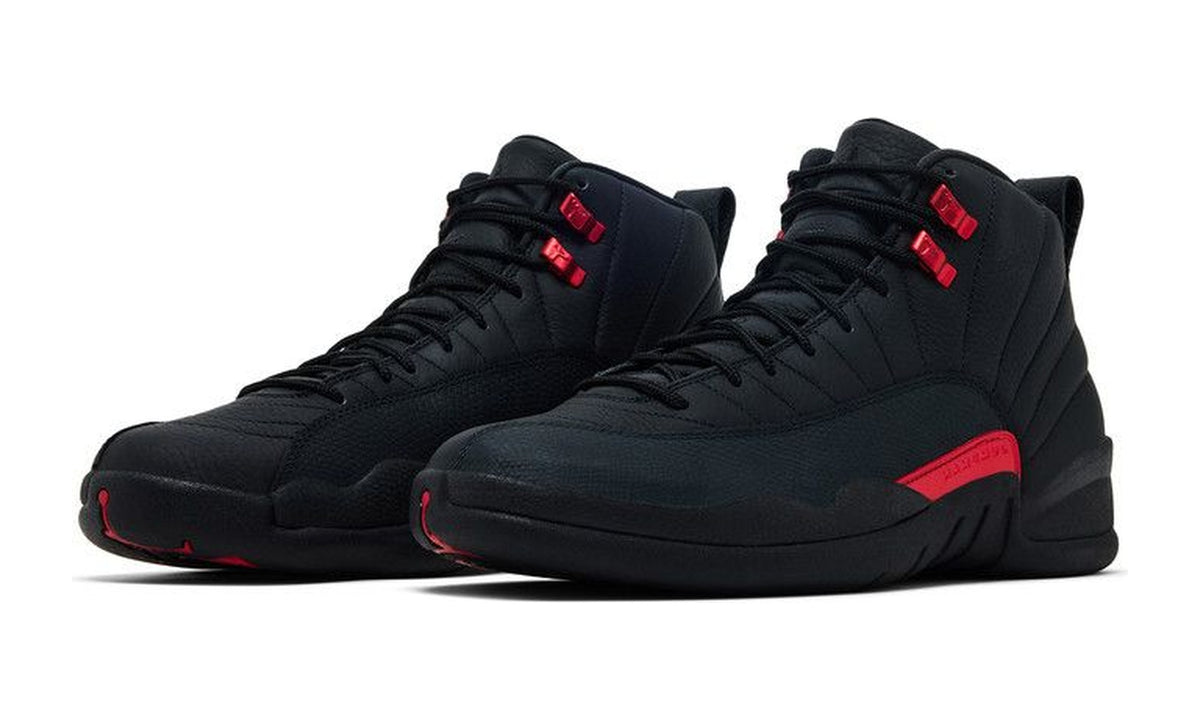 Air Jordan 12 Retro Bloodline