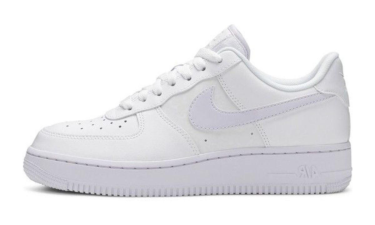 Nike Wmns Air Force 1 '07 White Barely Grape