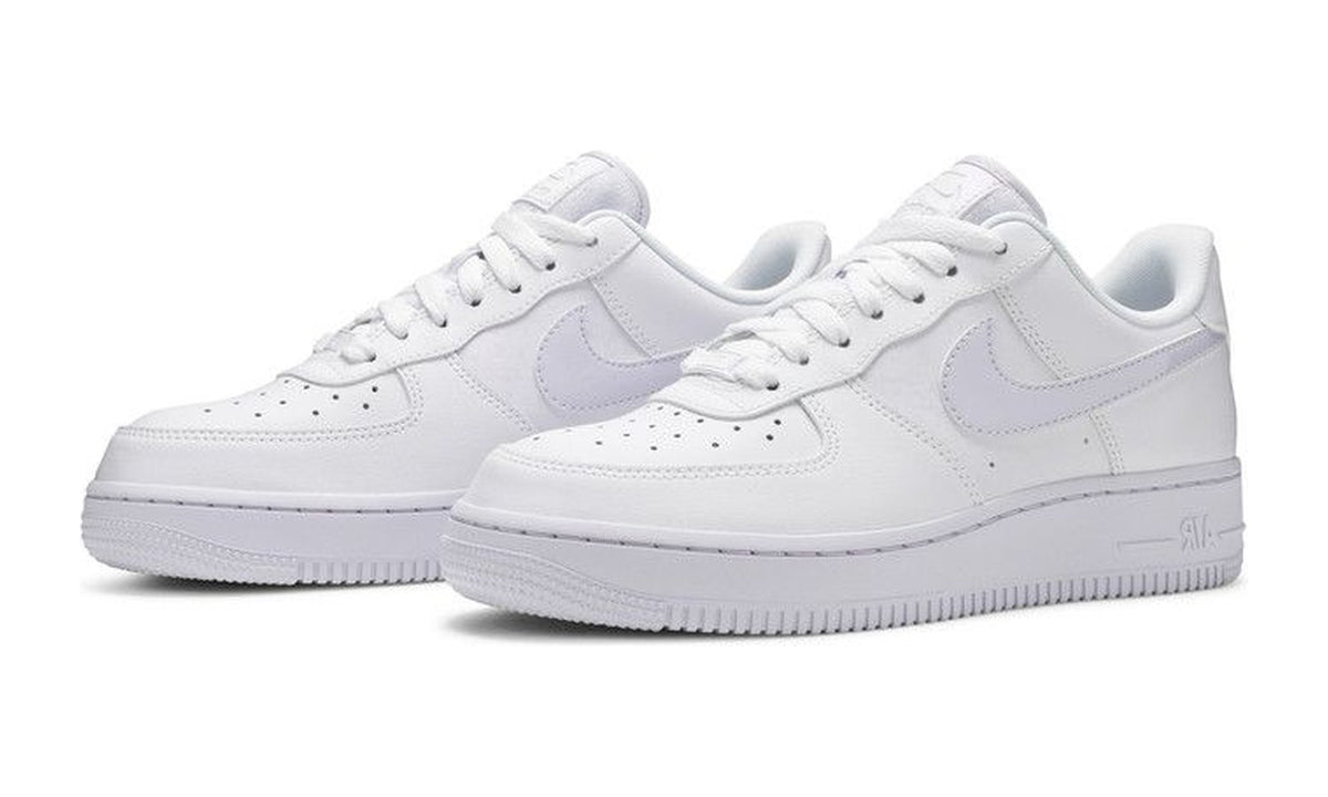 Nike Wmns Air Force 1 '07 White Barely Grape