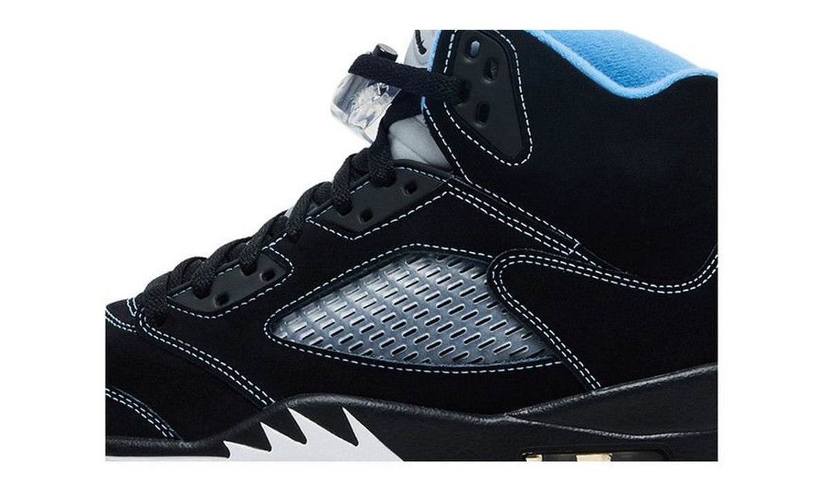 Air Jordan 5 Retro Black Carolina / UNC 2026