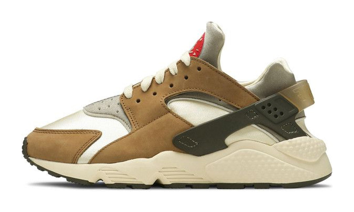 Stussy x Nike Air Huarache LE Desert Oak 2021