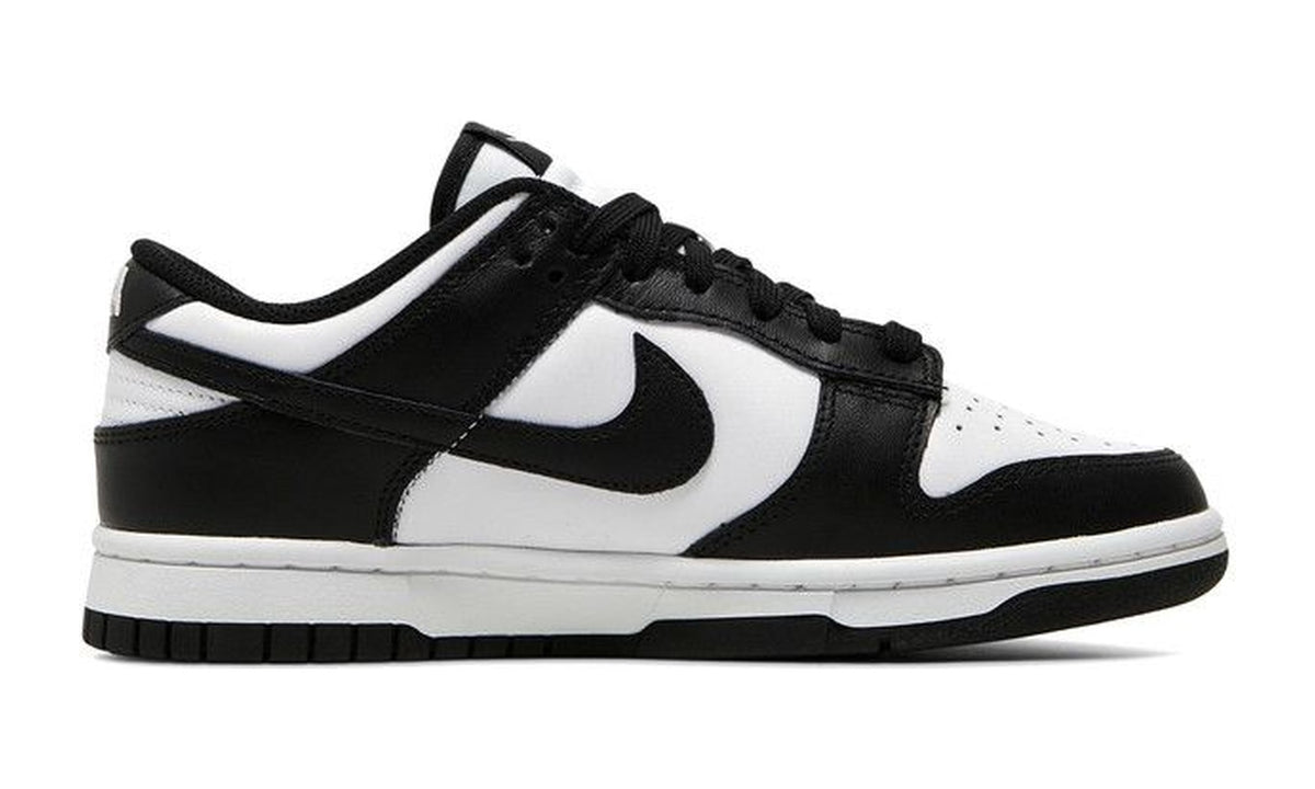 Nike Wmns Dunk Low Black White