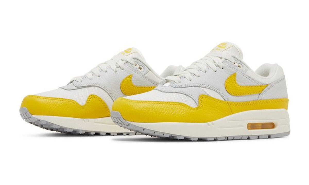 Nike Women's Air Max 1 Tour Yellow