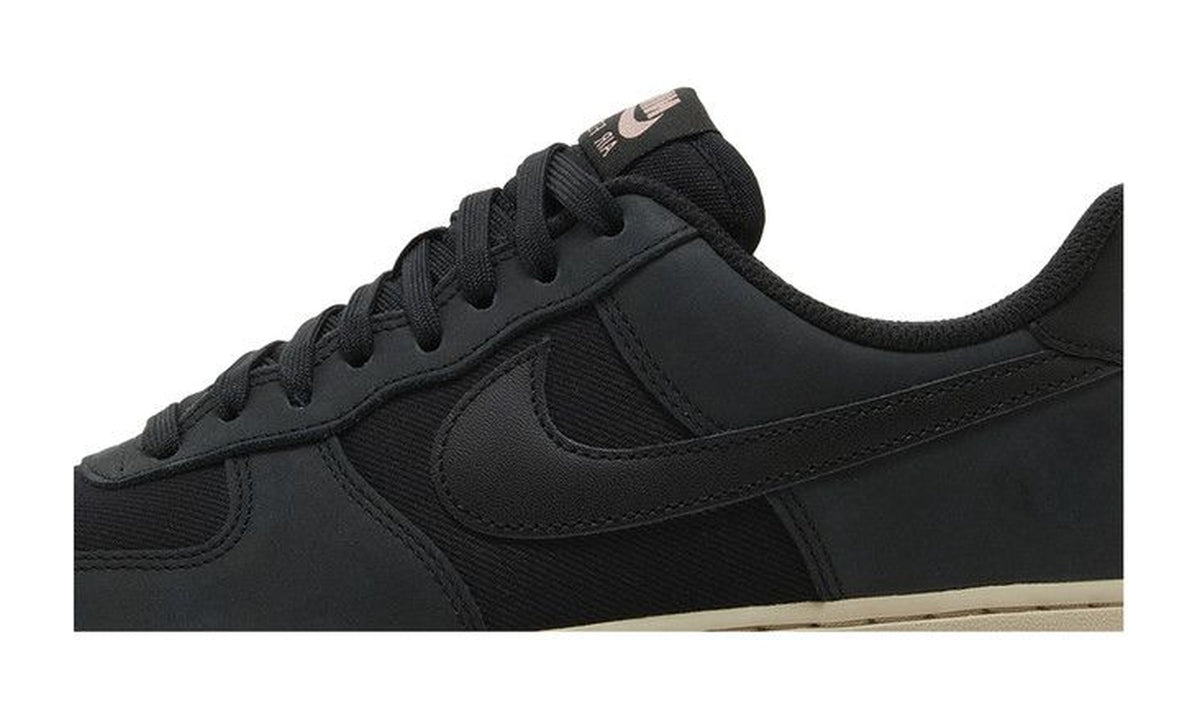 Nike Air Force 1 '07 LX Black Red Stardust