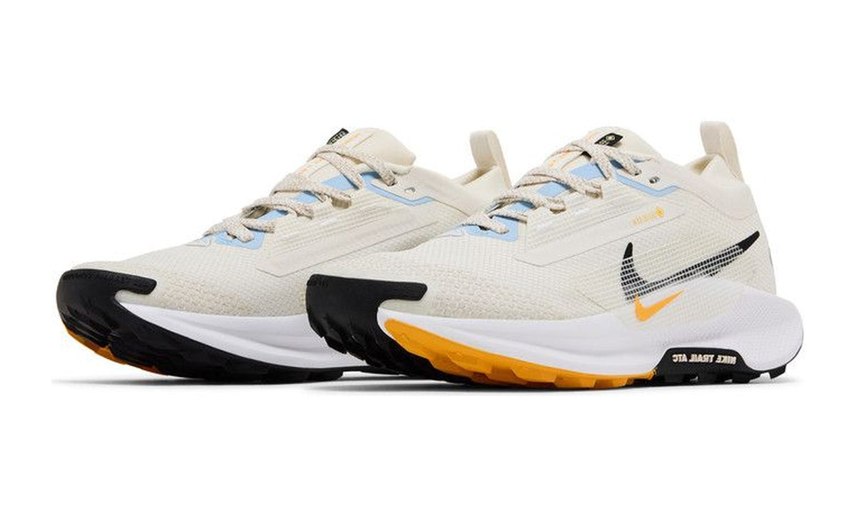 Nike Wmns Pegasus Trail 5 GORE-TEX Phantom Black University Gold