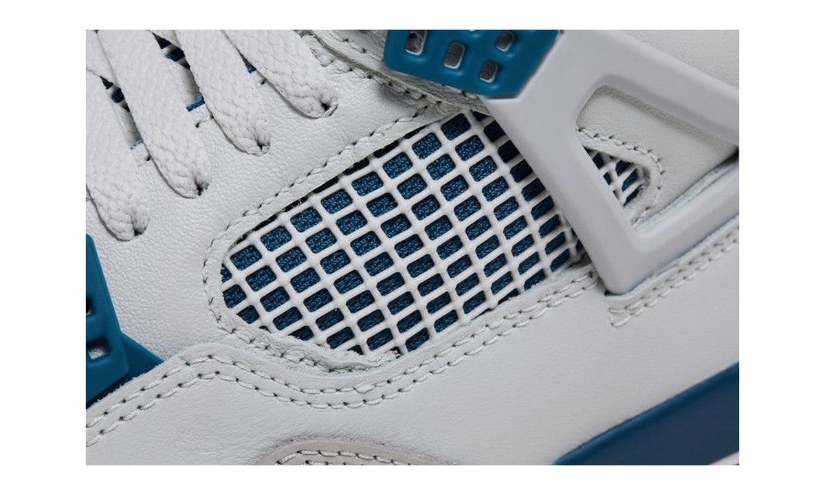 Air Jordan 4 Retro Military Blue 2024