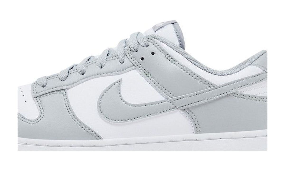 Nike Dunk Low Light Smoke Grey