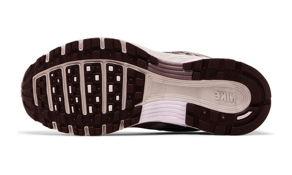 Nike Wmns P-6000 Burgundy Crush