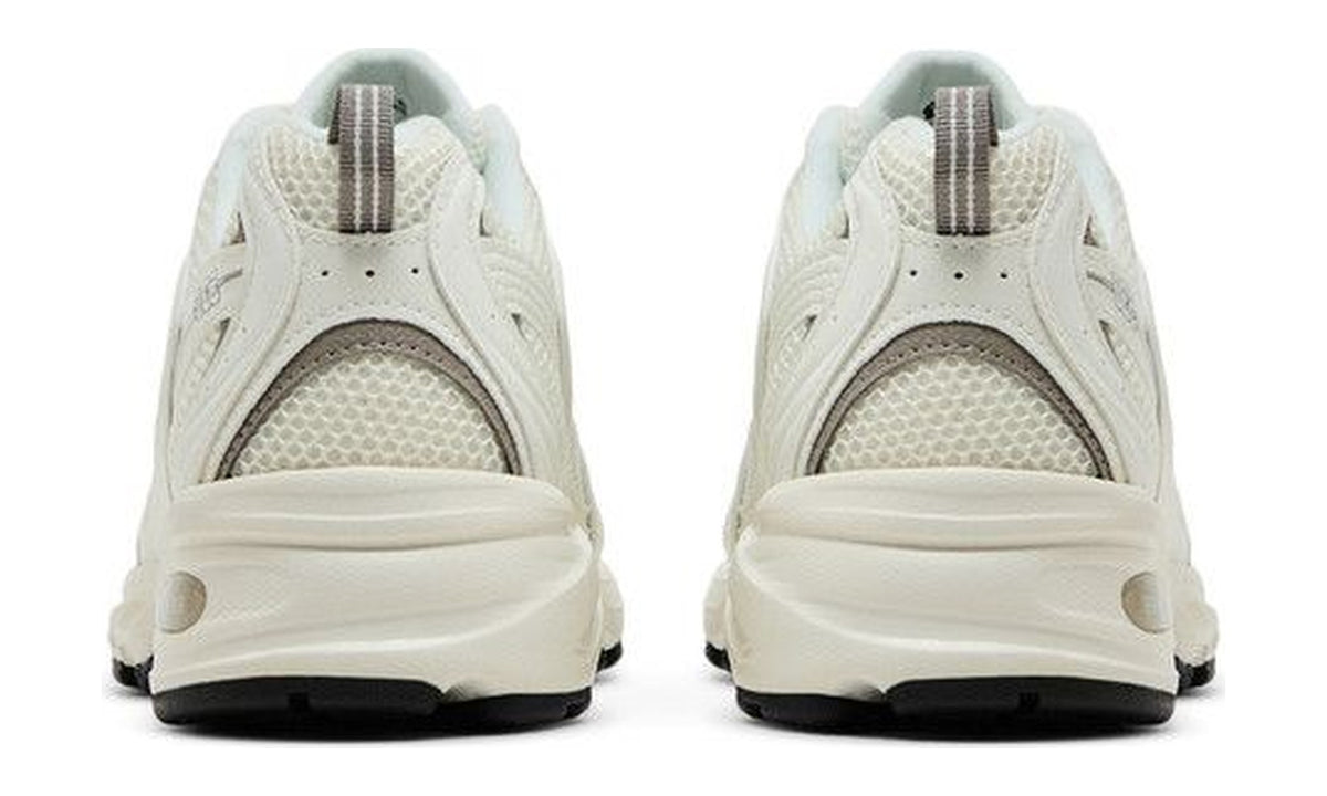 New Balance 530 Sea Salt Arid Stone