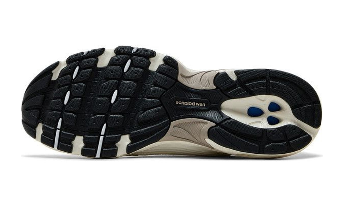 New Balance 530 Sea Salt Arid Stone