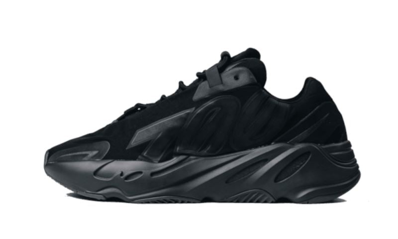 Adidas Yeezy 700 MNVN Triple Black – limitierter Sneaker bei Shade Studios