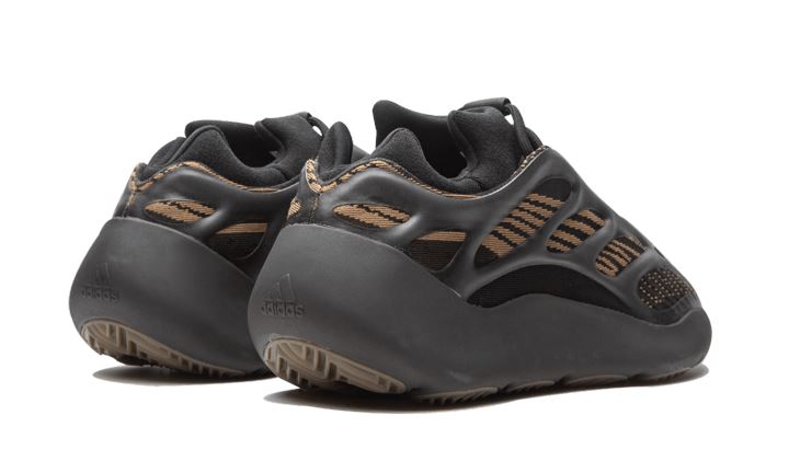 Adidas Yeezy 700 V3 Clay Brown – limitierter Sneaker bei Shade Studios