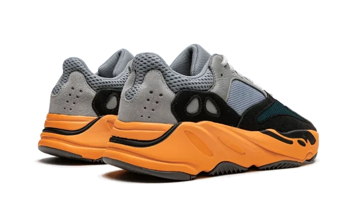 Adidas Yeezy 700 Wash Orange – limitierter Sneaker bei Shade Studios