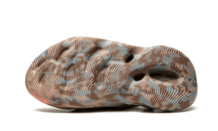 Adidas Yeezy Foam RNNR MX Sand Grey – limitierter Sneaker bei Shade Studios