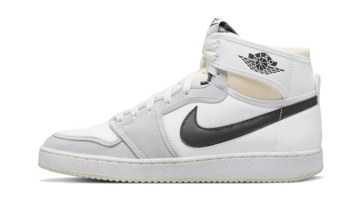 Air Jordan 1 AJKO White Black – limitierter Sneaker bei Shade Studios