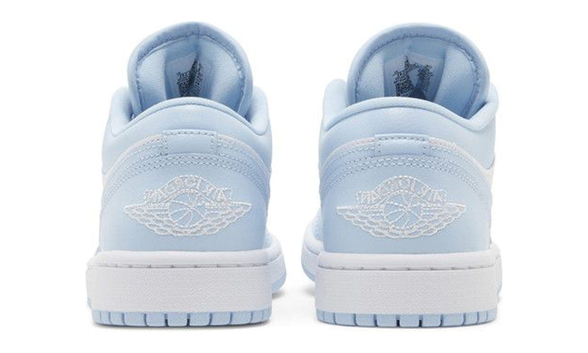 Wmns Air Jordan 1 Low Ice Blue