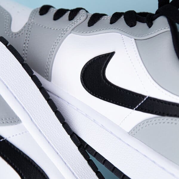 Air Jordan 1 Low Light Smoke Grey – limitierter Sneaker bei Shade Studios