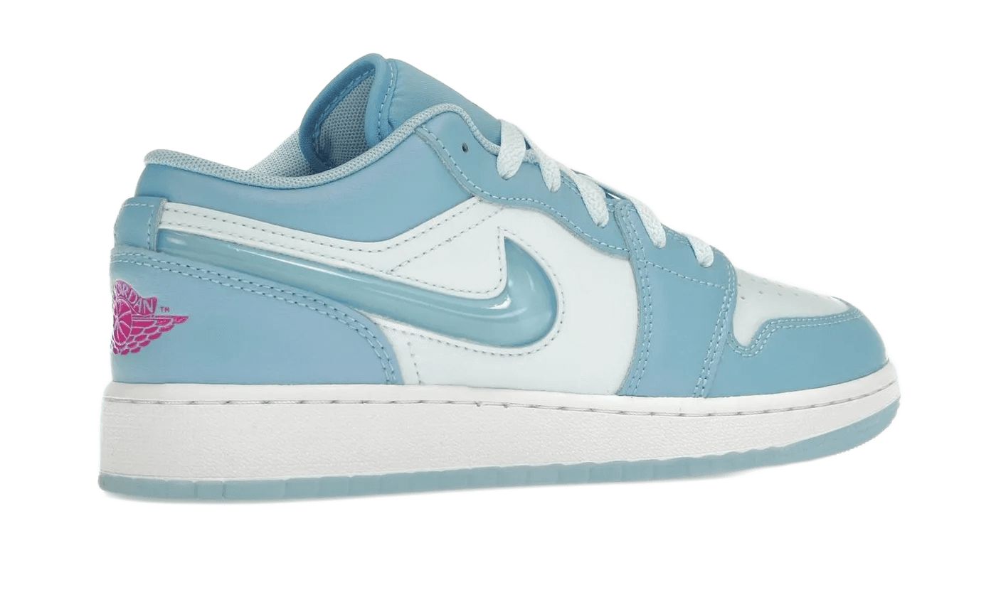 Air Jordan 1 Low SE Aquarius Blue
