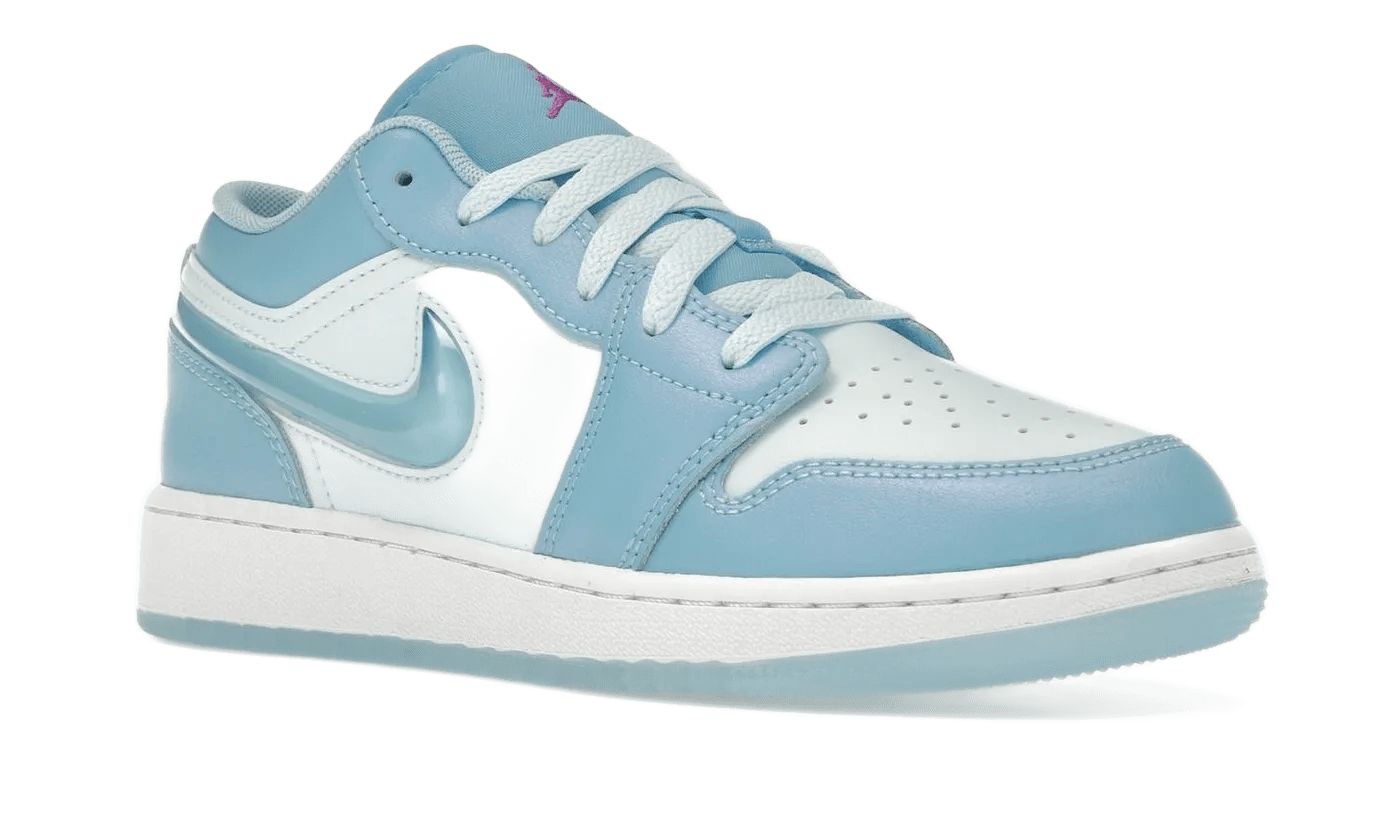 Air Jordan 1 Low SE Aquarius Blue