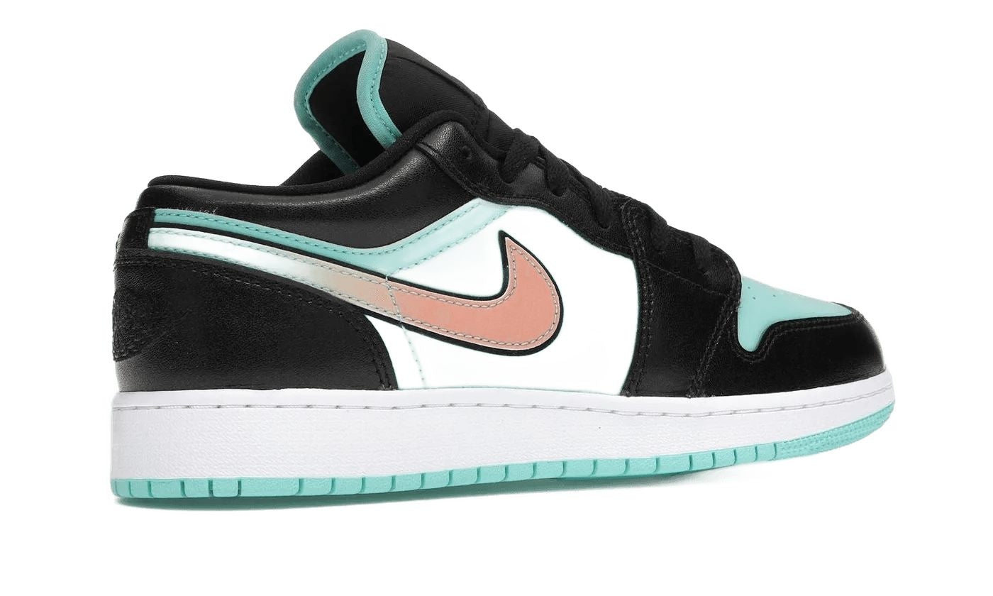 Air Jordan 1 Low SE Tropical Twist