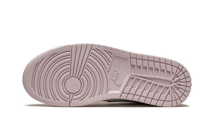 Air Jordan 1 Mid Barely Rose – limitierter Sneaker bei Shade Studios