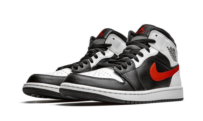 Air Jordan 1 Mid Black Chile Red White – limitierter Sneaker bei Shade Studios