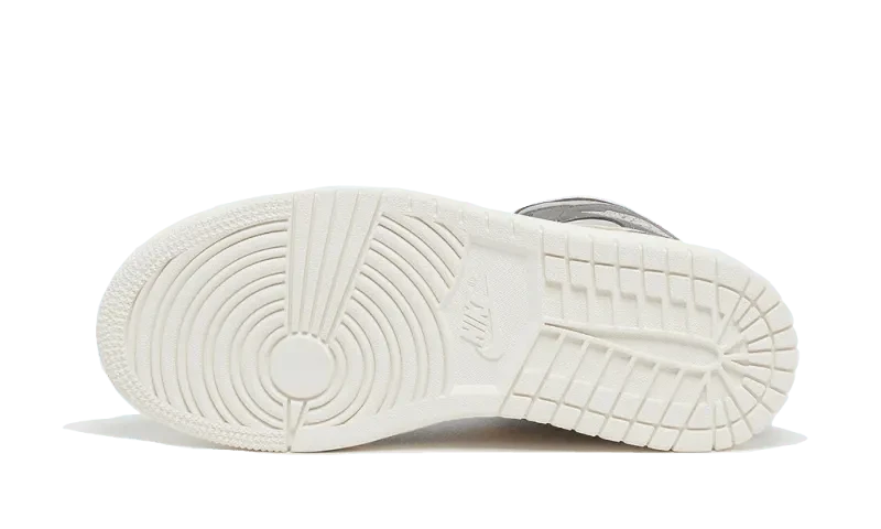 Air Jordan 1 Mid Grey Onyx – limitierter Sneaker bei Shade Studios