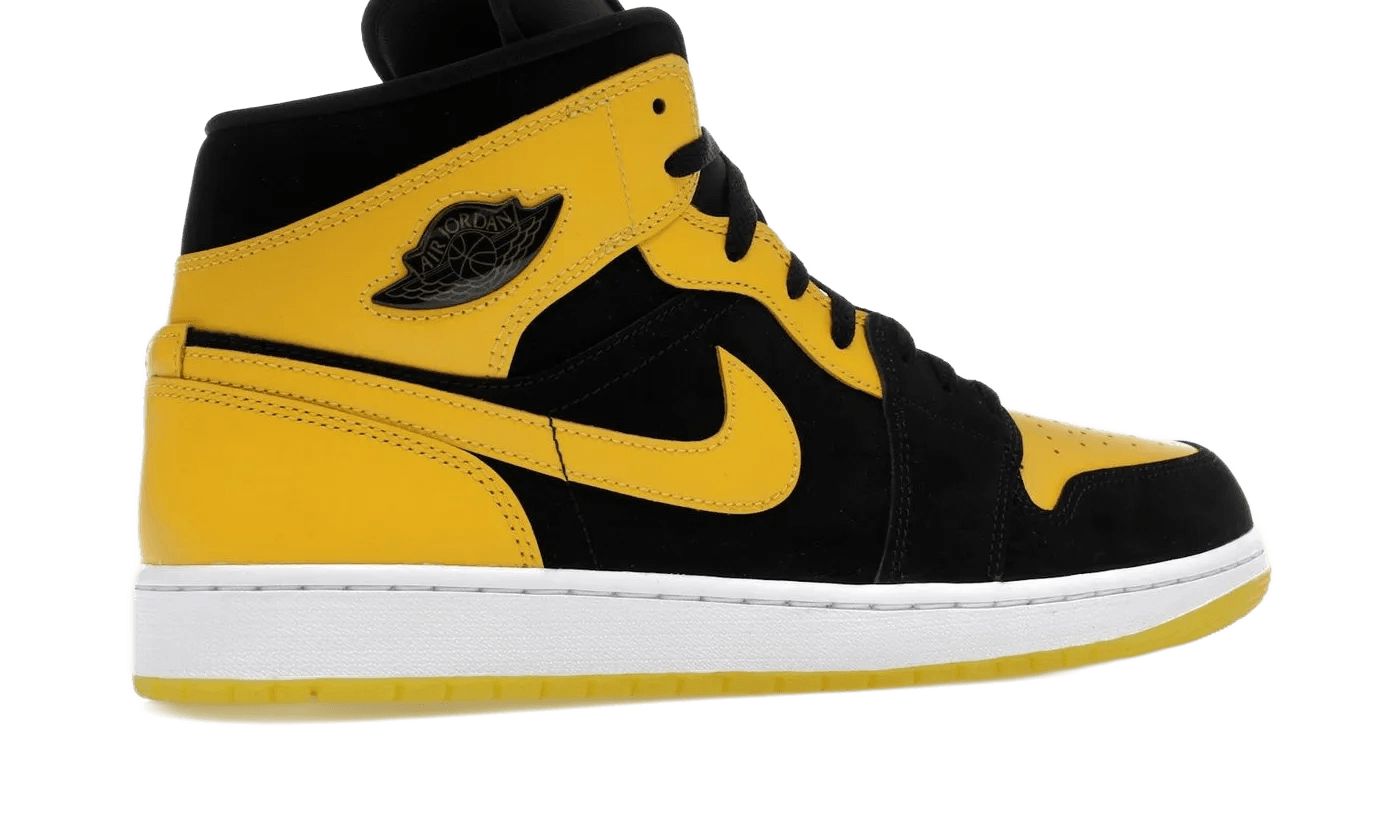 Air Jordan 1 Mid New Love (2025)