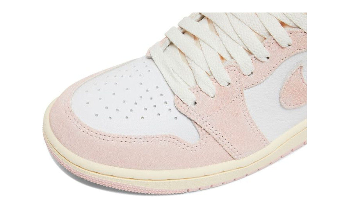 Wmns Air Jordan 1 Retro High OG Washed Pink