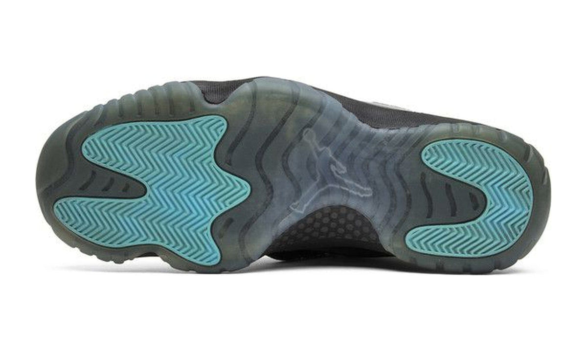 Air Jordan 11 Retro Gamma Blue