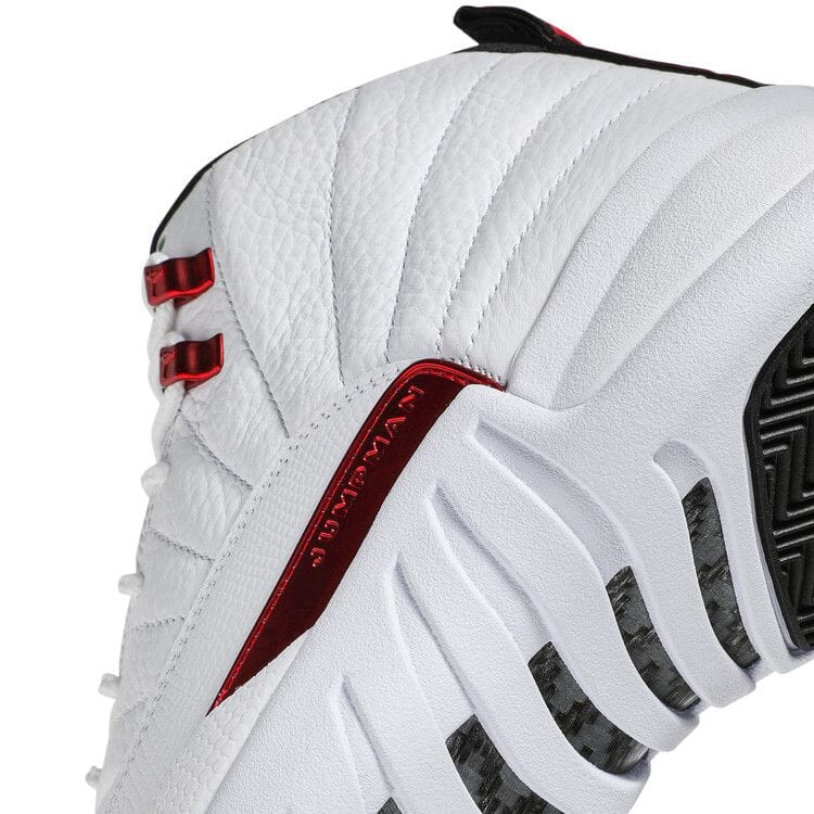 Air Jordan 12 Retro Twist – limitierter Sneaker bei Shade Studios