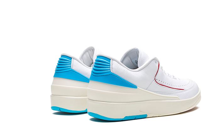 Air Jordan 2 Low UNC to Chicago – limitierter Sneaker bei Shade Studios