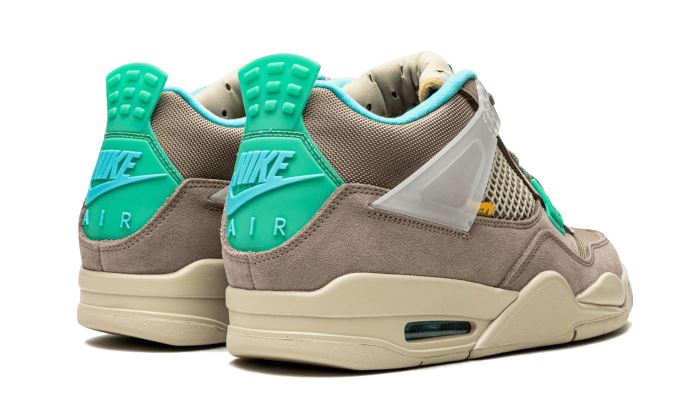 Air Jordan 4 Retro Union Taupe Haze – limitierter Sneaker bei Shade Studios