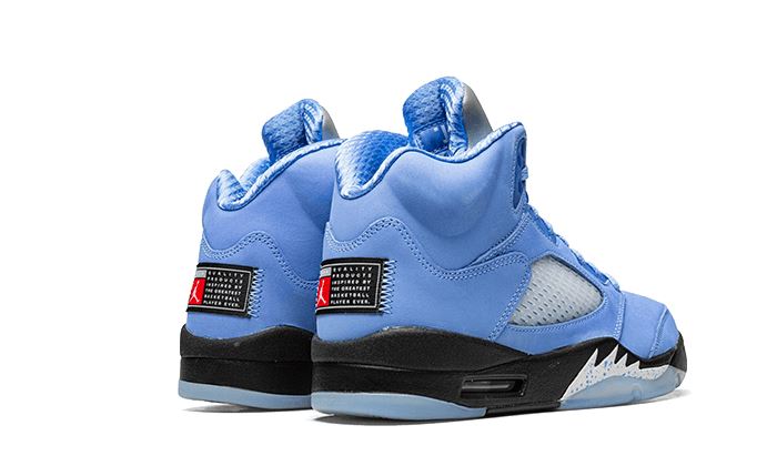 Air Jordan 5 UNC – limitierter Sneaker bei Shade Studios