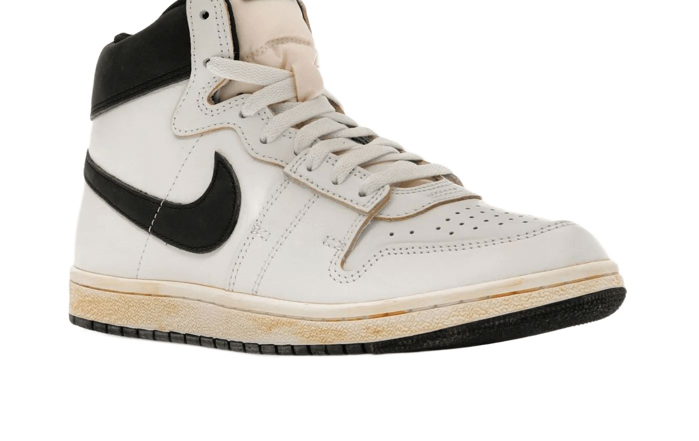 Air Jordan Nike Air Ship PE SP A Ma Maniére White Black