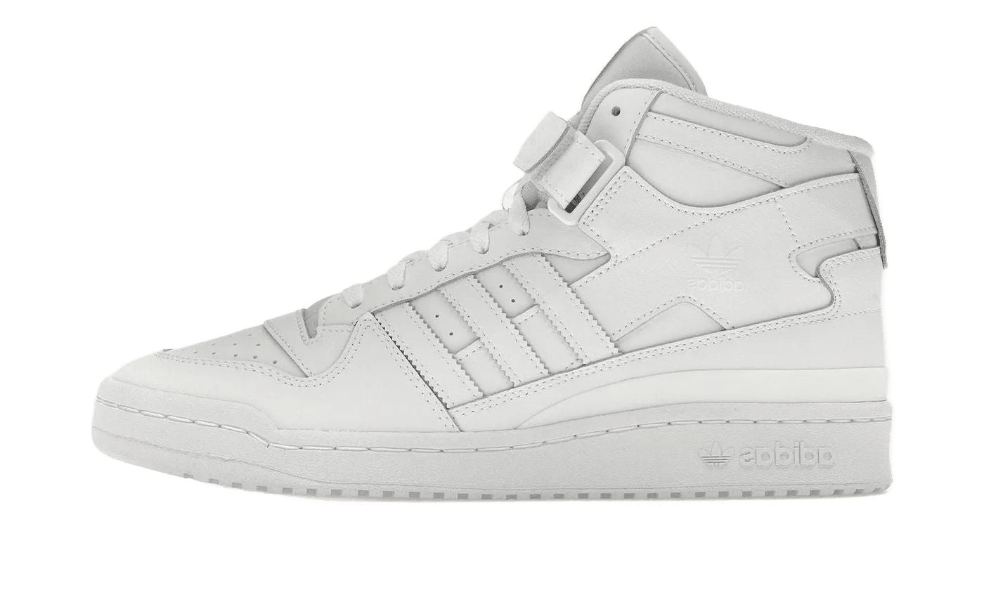 Forum Mid Triple White – limitierter Sneaker bei Shade Studios