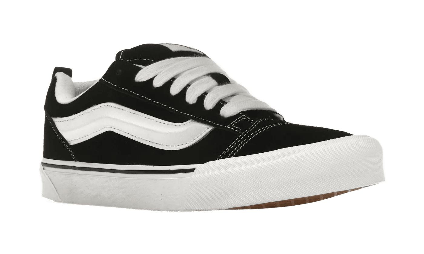 Knu Skool Black White – limitierter Sneaker bei Shade Studios