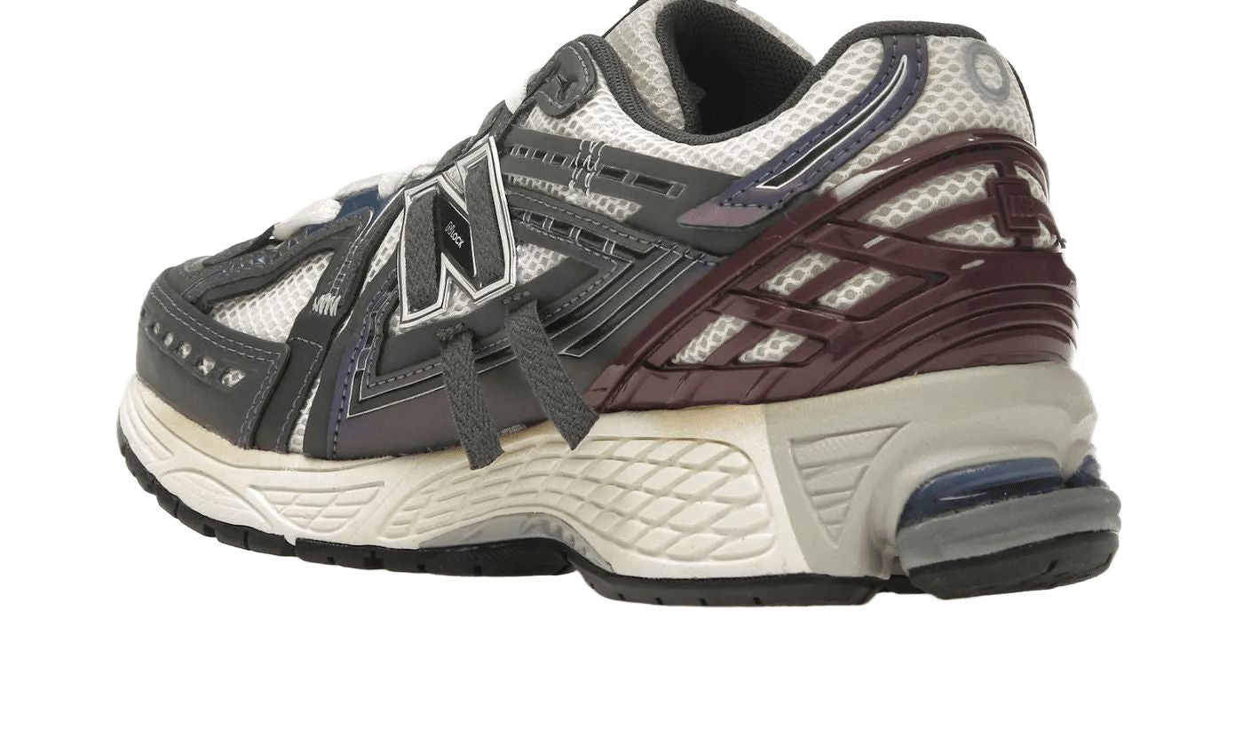 New Balance 1906A Inkwell Sea Salt