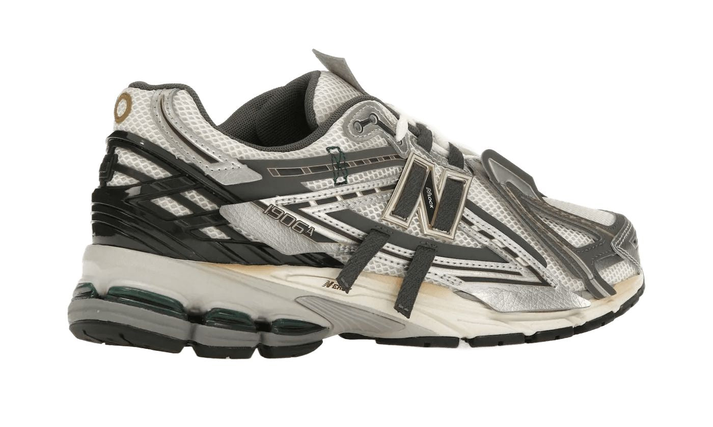 New Balance 1906A Silver Metallic Castlerock