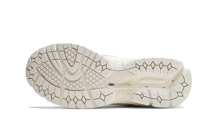 New Balance 1906D Protection Pack White Leather – limitierter Sneaker bei Shade Studios