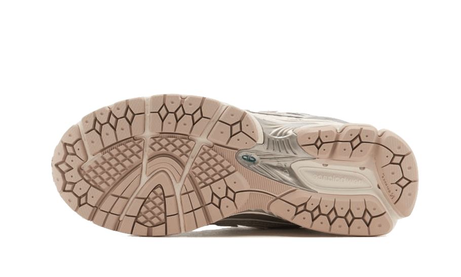 New Balance 1906R Silver Metallic Cream – limitierter Sneaker bei Shade Studios