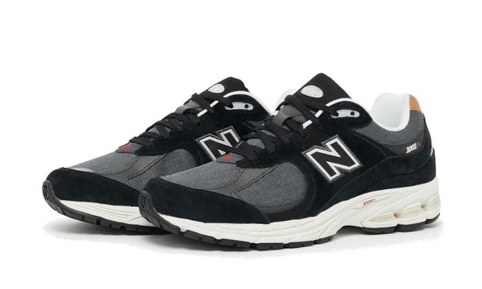 New Balance 2002R Black Sepia – limitierter Sneaker bei Shade Studios