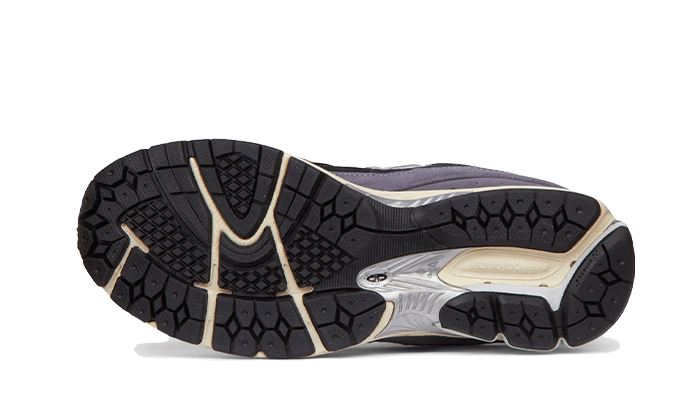 New Balance 2002R Magnet – limitierter Sneaker bei Shade Studios