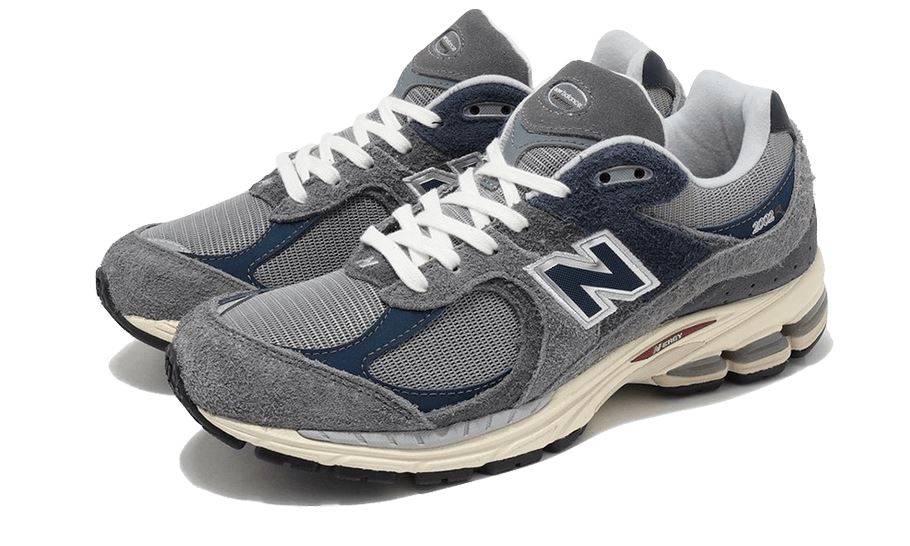 New Balance 2002R Navy Castlerock – limitierter Sneaker bei Shade Studios