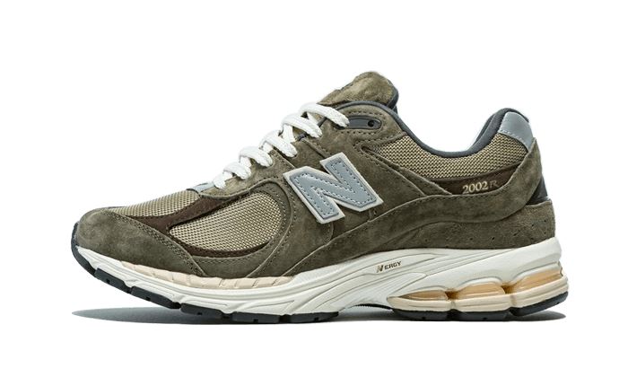 New Balance 2002R Olive Brown – limitierter Sneaker bei Shade Studios