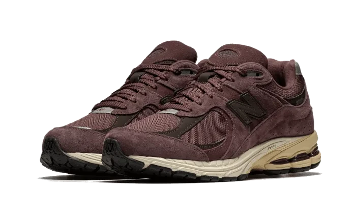 New Balance 2002R Truffle – limitierter Sneaker bei Shade Studios