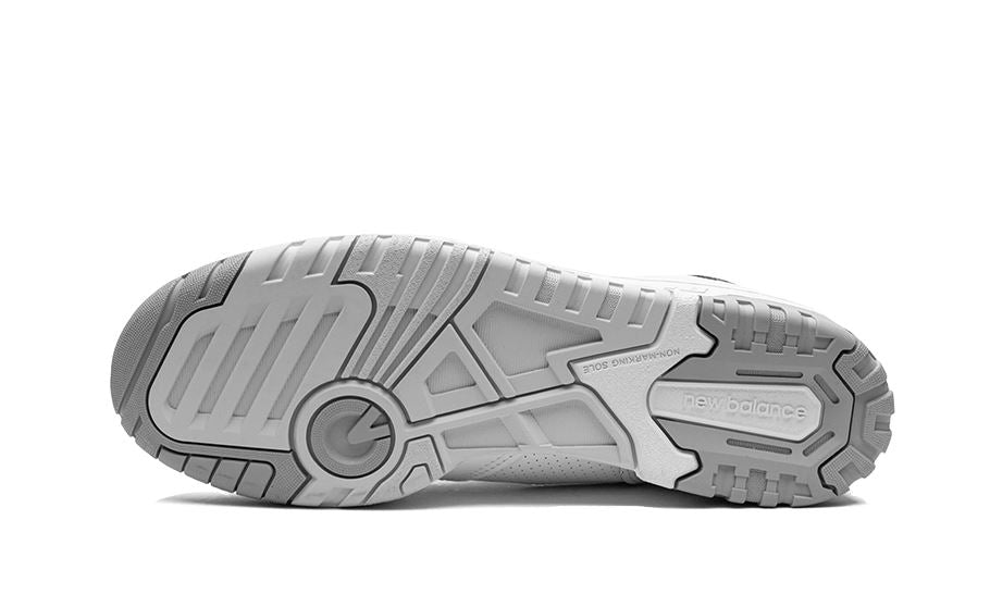 New Balance 550 White Concrete Black – limitierter Sneaker bei Shade Studios